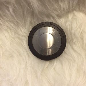 Becca Mineral blush in Songbird